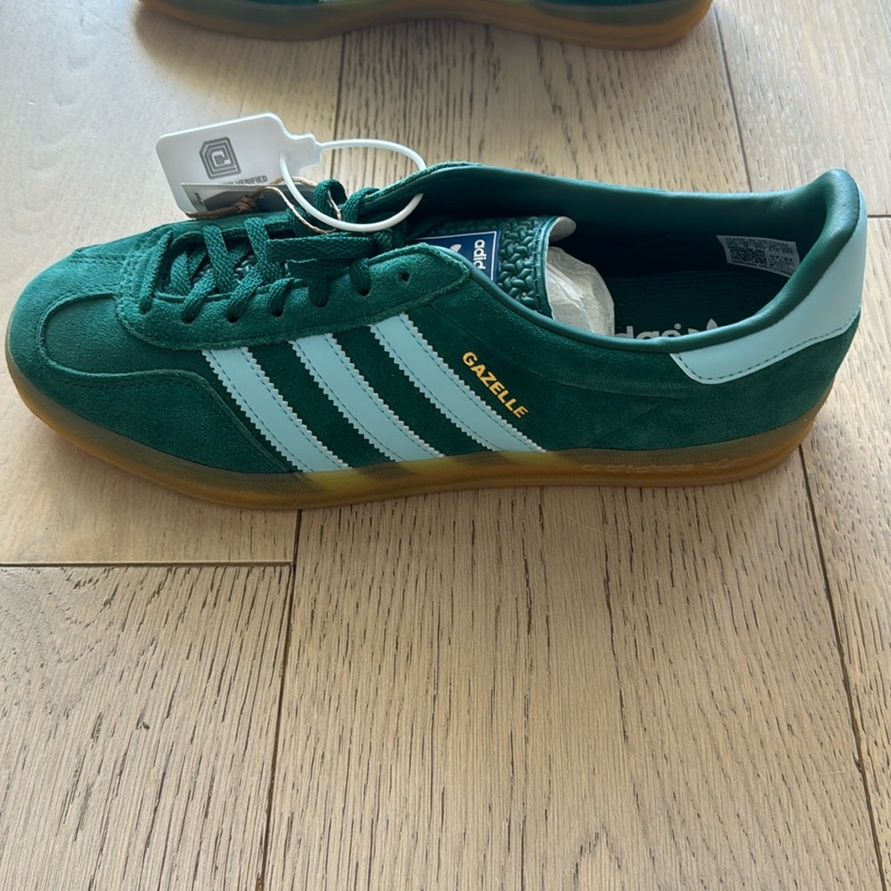 Adidas Gazelle Sneakers